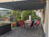Family-friendly vacation apartment with a view of the vineyards Hotels in Kasel