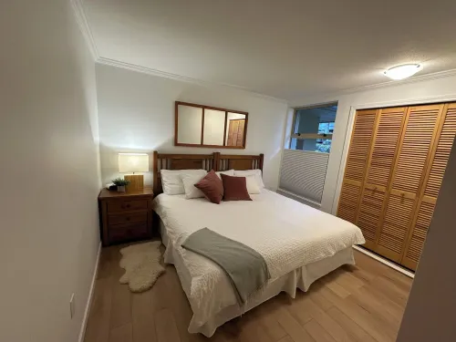 Ski, Bike or Golf from townhouse on Valley Trail Chateau Golf course 1st hole.