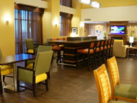 ハンプトン  イン & スイーツ キングマン キングマンのホテル