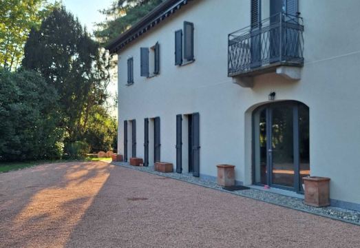 2. 라 카사 넬 보..