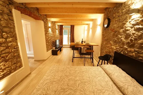 LOFT Sofia a few meters from the sea 010037-LT-0629