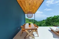 Elegant Ocean View Villa Serena in Hermosa Hills