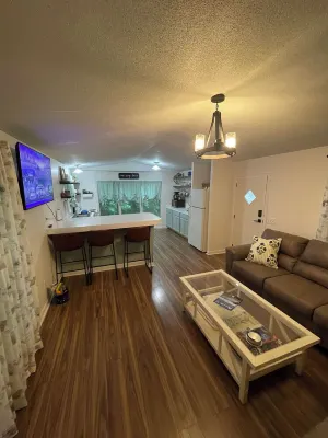 The Ouachita Nook-home near lake, crystal digging, in the heart of Mount Ida! Hotels in Mount Ida