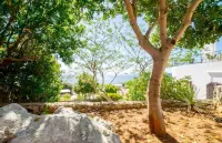 Stone tower villa. Hotels in Tricase