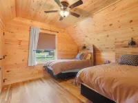 Seasons on Oak Short Walk to Best Fly Fishing in Northeast Cozy Cabin Deposit NY Hotels in Deposit