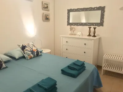 Casamare ..... Enchanting three-room apartment nestled in the quiet of the beach of Noto Hotels near Lido di Noto