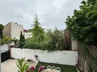 Appartement 2 Pièces Calme Comme à la Campagne et au Coeur de la Ville!