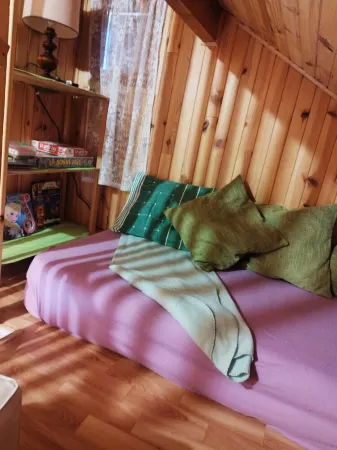 Cosy family chalet for 4 people. Pets allowed. Отели в г. Барселоннет