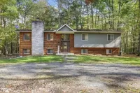 5BR, Speakeasy, Fire Pit, Pool Table, HotTtub