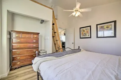 Cozy 2-bedroom house in Reno near UNR - Sleeps 7 Hotels in University Reno