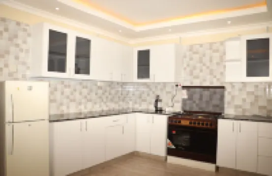 The Meru Manor is just 5 minutes from Meru Town.