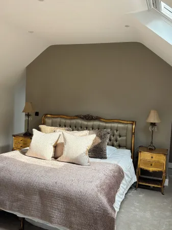 Charming Newly Renovated  Barnhouse in the heart of Enniskerry Отели в г. Бри