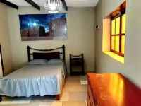 BEAUTIFUL VILLA HOSPEDAJE CHANCHAN with large gardens and free parking Hotels in Huanchaco