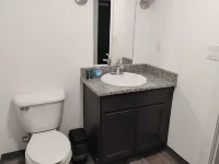 Large 1BR apartment Downtown Hartford, fitness room, Free parking,Pool,G ym