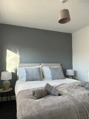 Comfy 1 Bedroom Apartment Hotel in zona Sherdley Park