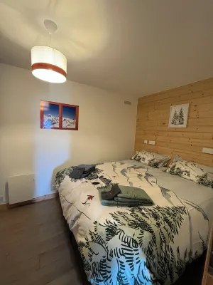 Apartment on the ground floor with terrace. Nice view.100m from the slopes.Quiet