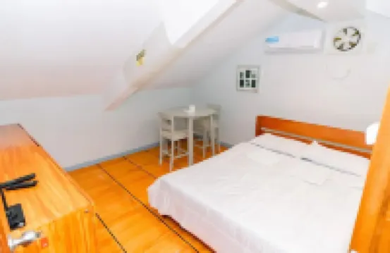 Charming 3 bedroom boutique, bathtub, 180sq.meters 칼로오칸 호텔