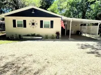 Withlacoochee River, 2/2,pet friendly, sleeps 6, fishing, scalloping, boating. Hotels in Inglis