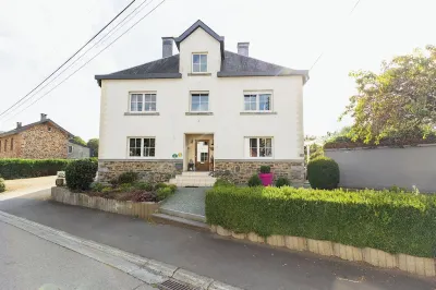 Les gîtes du Rancourt in the heart of the Belgian Ardennes lodging for 9 people โรงแรมใกล้La réserve naturelle d’Orti - Le Parc naturel des deux Ourthes