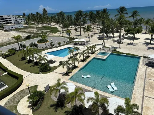 3-bedroom, beachfront, duplex penthouse, jacuzzi