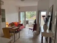 SAVINA Apartan 20 metara od mora stan za 3 osobe Hotels in Herceg Novi