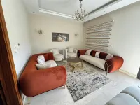 3-bedroom apartment in cool Giza Governorate with AC, WiFi