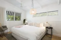 A Ray of Sunshine Beach Shack 선샤인 비치 호텔