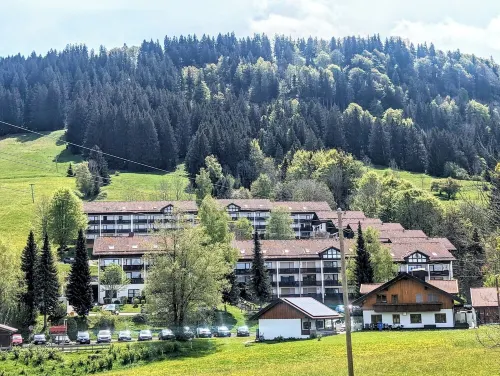 Apartment AllgäuGlück with Pool, Sauna, Great view & Wi-Fi