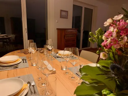 Haus an der Lieser - Spacious vacation home with garden, quiet location Отели рядом с достопримечательностью «Museum Fuer Volkskultur - Schloss Porcia»