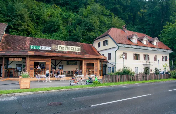 波德斯卡盧住宿加早餐酒店