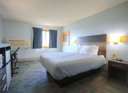 Travelodge by Wyndham Lincoln South
