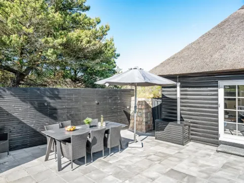 "Aila" - 1.4km from the Sea Hotels in Blavand