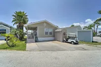 Deck & Pool Access: Long Island Village Escape! - 3-Star