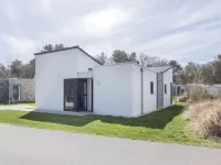 Cozy Coastal Retreat Texel