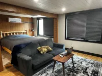 Beamsville modern rustic suites