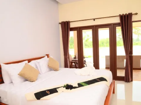 โรงแรมจันทิมาบูติก โรงแรมใกล้คาเมล รีพลับบริค