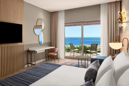 Akra Sorgun Tui Blue Sensatori - All Inclusive Отели рядом с достопримечательностью «Sorgun Titreyengöl»