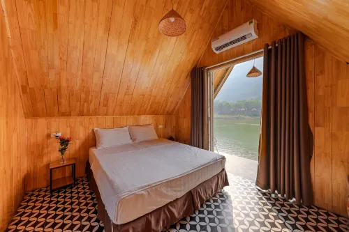 Nha Ven Ho Đong Đo, Minh Tri, Soc Son, Ha Noi Hotels in Phuc Yen