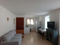 Studio in the heart of Seyne's citadel ski village and lake.