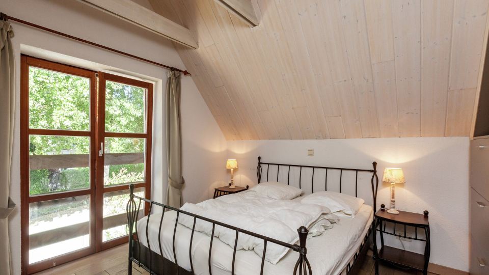 Villa Stay with Pool & Sauna