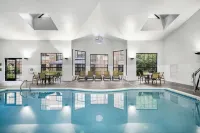 Staybridge Suites Toledo - Maumee