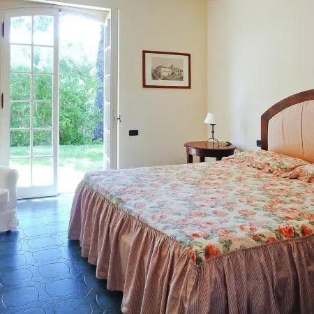 Villa in Rio nell Elba with Pool