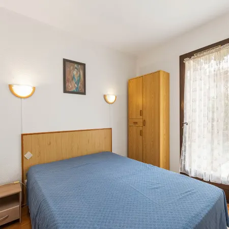 Cozy Retreat Near Agde Beach
