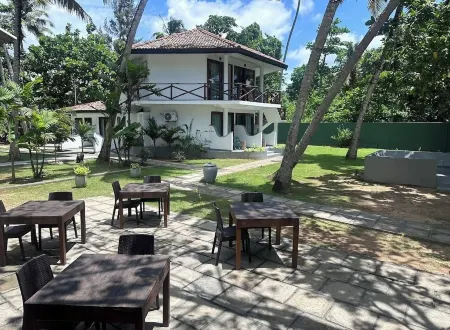 Casa Smeralda Отели в г. Диквелла