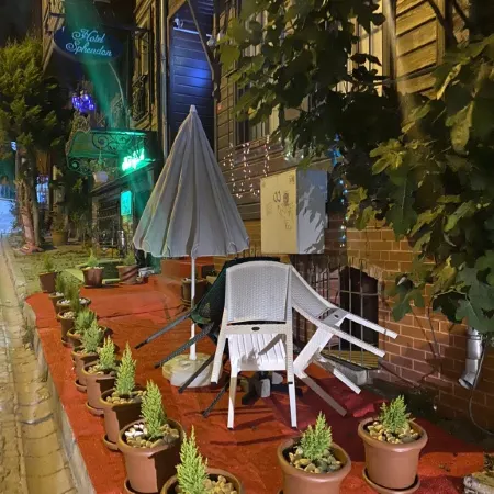 Nuray Hotel