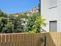 [La Casetta] Bilocale Centrale con Terrazza Parcheggio Gratuito Wifi PS4 Minipc Hotel a Jesi
