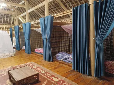 Đồng Quê Homestay - Hostel Các khách sạn ở 