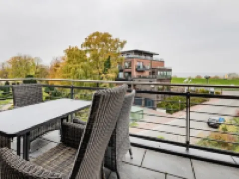 Apartment with a view of the Elbe - 4.11 德羅赫特森酒店