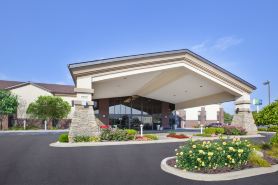 Holiday Inn Express DETROIT-WARREN (GM TECH CTR) by IHG