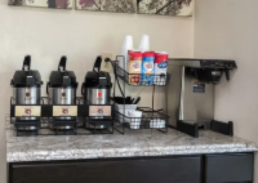 Red Roof Inn Cincinnati East - Beechmont